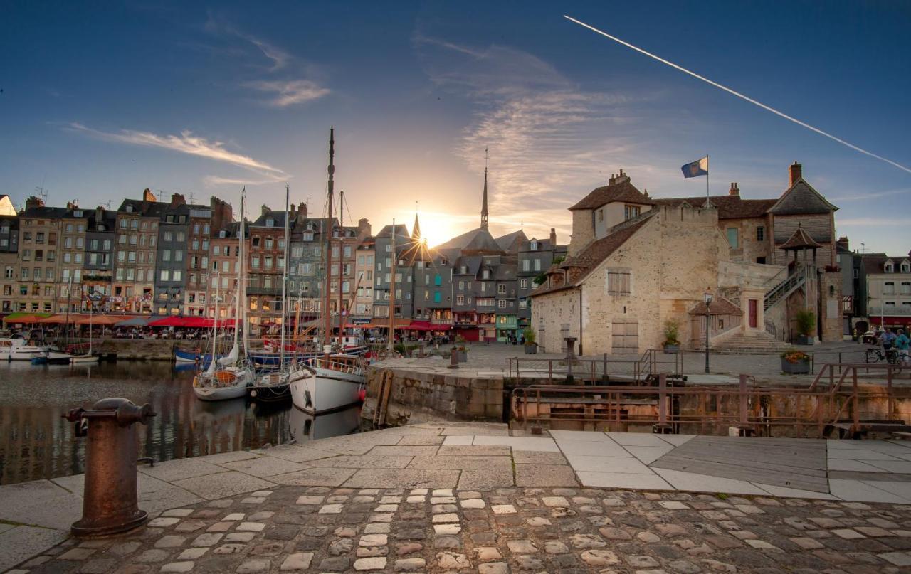 Le Romantica - Les Suites Romantiques Honfleur Exterior foto